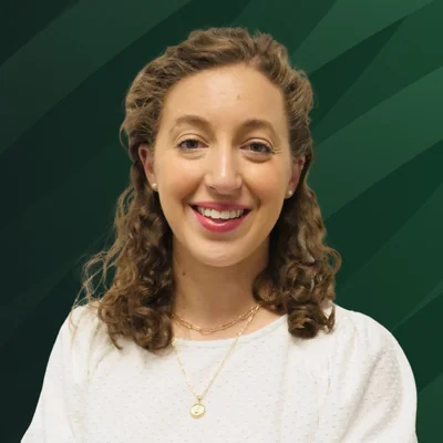 Jess Wisniewski headshot.